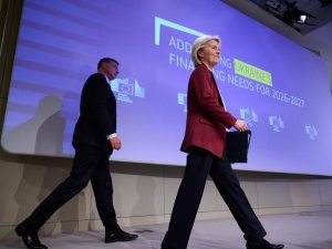 KE osłabia zdolności obronne państw UE zamiast je wzmacniać. Analiza