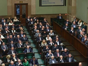 Jakiej koalicji nie chcą Polacy? Nowy sondaż partyjny