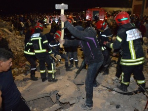 W Fezie runęły dwa budynki. Rośnie liczba ofiar