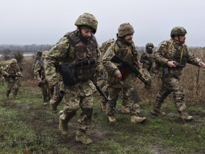 Marcin Bąk: Armia maszeruje na żołądkach