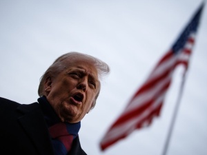 Politico: Europa powinna posłuchać Trumpa
