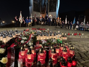 Solidarność upamiętniła ofiary Grudnia ‘70 w Gdańsku. Naszym obowiązkiem jest zachowanie pamięci o tych, którzy zginęli