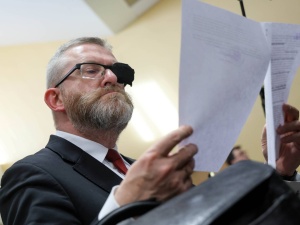 Sensacyjne wyniki sondażu. Partia Grzegorza Brauna trzecią siłą w Sejmie