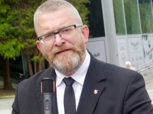 Sensacyjny sondaż. Braun zabrał głos