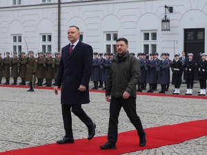 Tak Nawrocki przywitał Zełenskiego. Jest nagranie