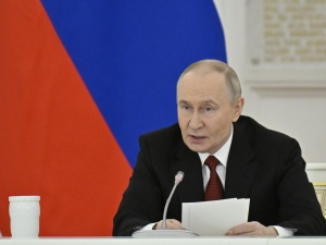 „Kommiersant”: Putin powiedział, że może być otwarty na częściową wymianę terytoriów z Ukrainą