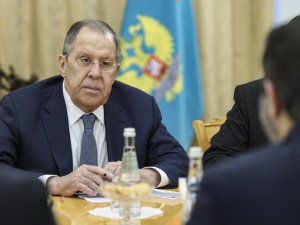 Tȟašúŋke Witkó: Opadające rosyjskie portki