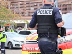 Seria ataków nożownika w paryskim metrze. Trzy kobiety ranne