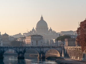 Rzym ma nową atrakcję. Turyści ustawiają się w kolejce