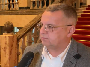 W Katowicach trwają rozmowy przedstawicieli protestujących górników z PG Silesia z ministrem Motyką