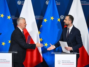 Spotkanie u prezydenta Nawrockiego? MON chce wrócić do rozmowy o służbach