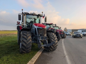 Greccy rolnicy blokują drogi i ostrzegają przed Mercosur. Jest apel do Polski