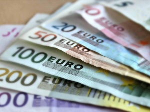 Zapytano Polaków o wejście do strefy euro. Wyniki sondażu są jasne