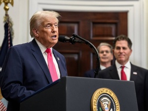 Administracja Donalda Trumpa może nałożyć sankcje na francuskich sędziów