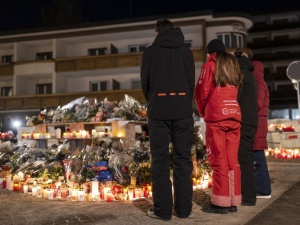 Tragedia w szwajcarskim kurorcie. Właściciele klubu, który spłonął, zniknęli