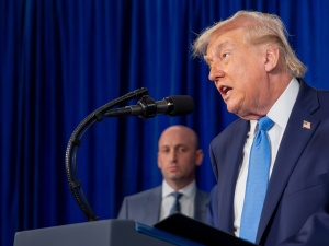 Wenezuela jest daleko, ale zmiany zainicjowane przez Trumpa, wpływają również na sytuację Polski