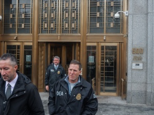 USA: Maduro oskarżony o narkoterroryzm. Zapadły pierwsze decyzje sądu