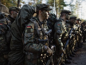 Niemieckie media twierdzą, że Bundeswehra ma nadzorować zawieszenie broni na Ukrainie z terytorium Polski