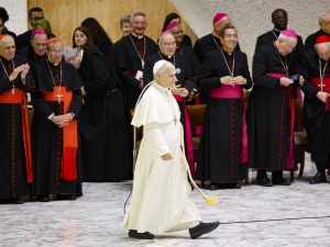 Trwa Nadzwyczajny Konsystorz, czyli narada papieża z kardynałami