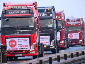 Zablokowany port kontenerowy w Gdańsku. Protestują przewoźnicy 