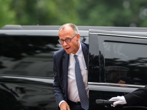 Niemiecki kanclerz szuka informatyków w Idiach