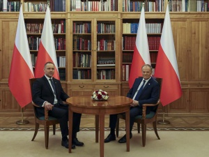 Tusk mówił o „wielu telefonach” do prezydenta. Pałac Prezydencki prostuje