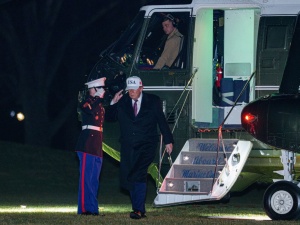 Trump grozi nową wojną handlową. 25-procentowe cła za handel z Iranem