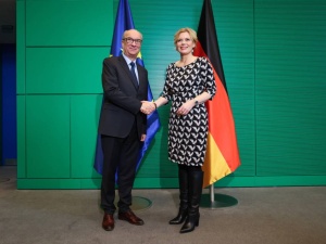 Czarzasty przedstawi własny pomysł na rozwiązanie kwestii wypłaty reparacji wojennych od Niemiec 