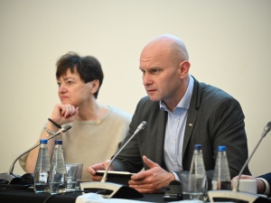 W Warszawie trwa międzynarodowe seminarium EZA pt. „Cyfrowa transformacja pracy – zagrożenia i możliwości”