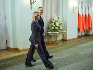 Środowisko rządowe nie odpuszcza ws. ustawy o DSA. Apelują do Pierwszej Damy