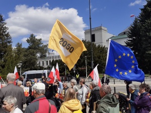 Chaos po unieważnieniu wyborów. Rada Krajowa Polski 2050 wstrzymana