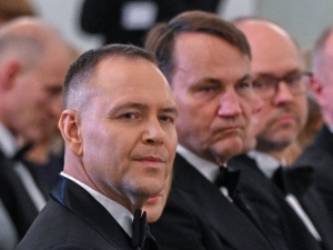 Kto dziś rozdaje karty na prawicy? Nawrocki z miażdżącą przewagą