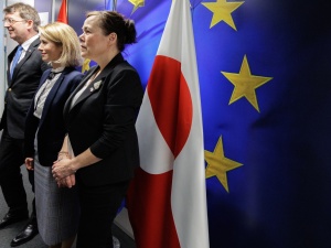 Polacy zdecydowanie przeciwni mieszaniu się do grenlandzkiej awantury. Jest sondaż