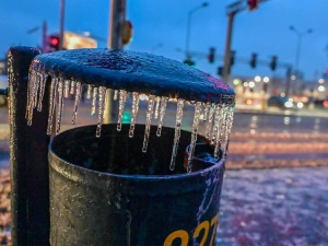 Fatalna sytuacja na północy Polski. Ponad 100 kolizji i wypadków