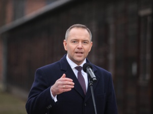 81. rocznica wyzwolenia więźniów Auschwitz–Birkenau. Karol Nawrocki: Za każdą zbrodnię trzeba zapłacić i przeprosić
