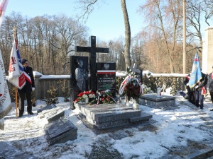 W Białymstoku upamiętniono 37. rocznicę niewyjaśnionej śmierci ks. Stanisława Suchowolca