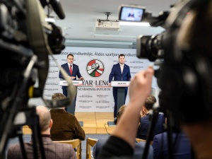 „Wojna o Trybunał”. Raport z Budapesztu o kulisach sporu konstytucyjnego w Polsce