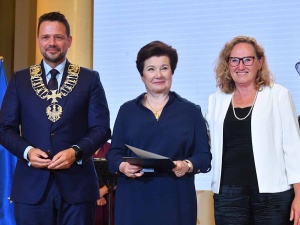 Do motłochu - wyborców PiS. Takie wpisy udostępnia znana europoseł KO