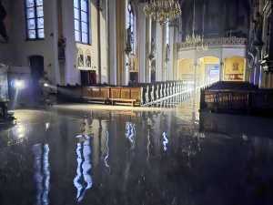 Dramat w parafii na Śląsku. Woda wdarła się do kościoła