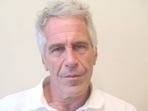 Berliner Zeitung: Jeffrey Epstein może jeszcze żyć