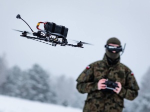 Euractiv: Dyrektor PGZ nie wie, co jest w polskim planie SAFE