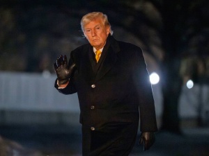 Nowa decyzja Trumpa. Pentagon ma stawiać na energię z węgla