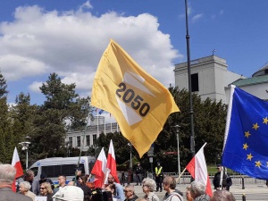 Burza w Polsce 2050. Posłanka opuszcza partię