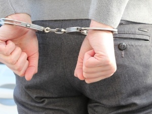 Stołeczna policja rozbiła grupę oszustów. Milionowe straty mieszkańców