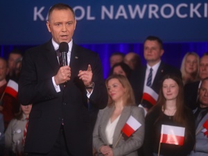 Karol Nawrocki: Polska powinna rozważyć stworzenie własnej broni jądrowej