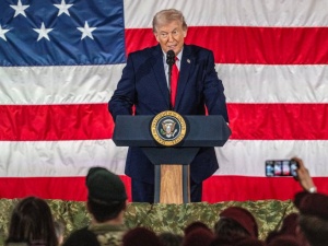 Komisarz UE będzie uczestniczyła na posiedzeniu Rady Pokoju, mimo że nie została zaproszona