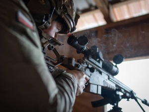 „Wojsko przygotowało listę potrzebnego sprzętu, ale została ona wyrzucona do kosza, bo nie pasowała do SAFE”