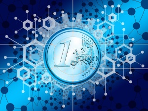 EBC: “Cyfrowe euro od 2029 r., jeśli instytucje UE osiągną porozumienie w 2026 r.”