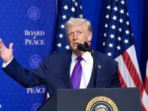 Trump chce ujawnić tajne akta o UFO. Popełnił wielki błąd