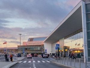 Rząd wyda miliardy na modernizację lotniska Chopina w Warszawie 